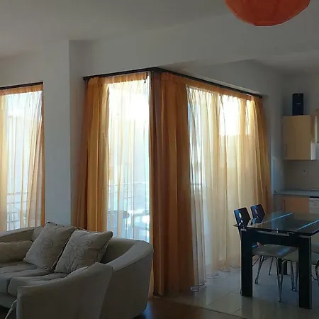 아파트 Nice Flat On Cyprus *