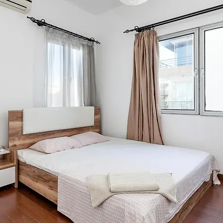 公寓 Nice Flat On Cyprus